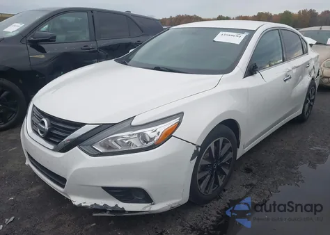 2018 Nissan Altima 2.5 Sv z USA, uszkodzony, nr VIN 1N4AL3AP4JC262618